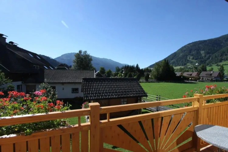 Apartment with mountain view
