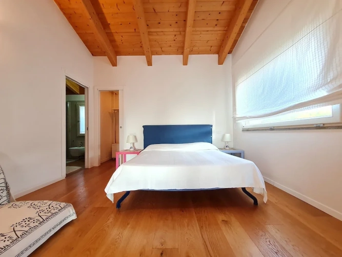 2 Bedrooms Family Basement Villa