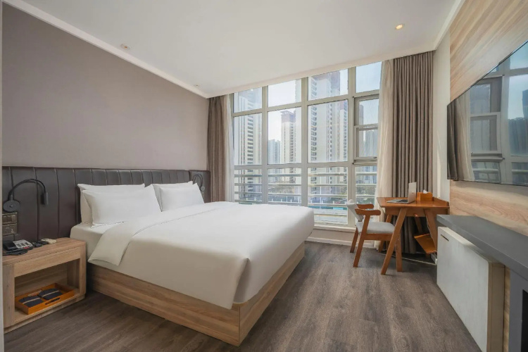 Hanting Express Yancheng West Loop