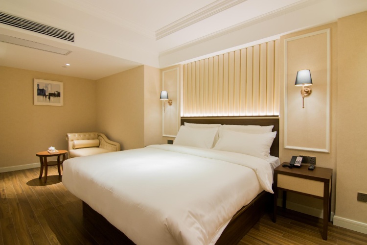 Premier Suite