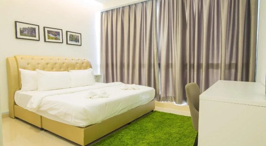 PINNACLE Suites