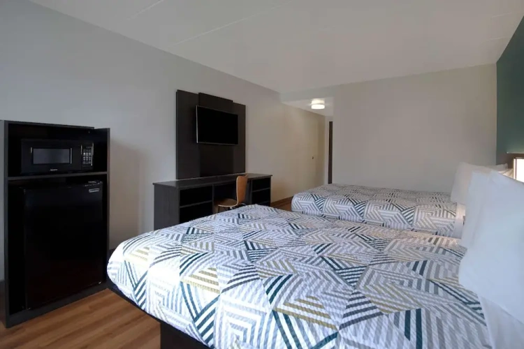 Deluxe Quadruple room