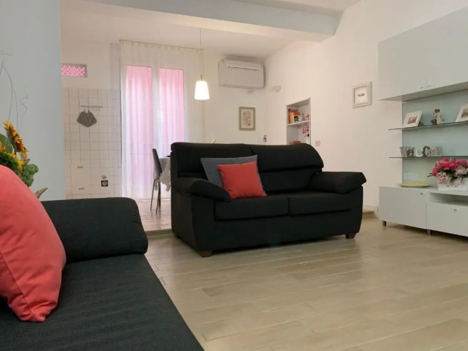 Temporary House vicolo Colombina
