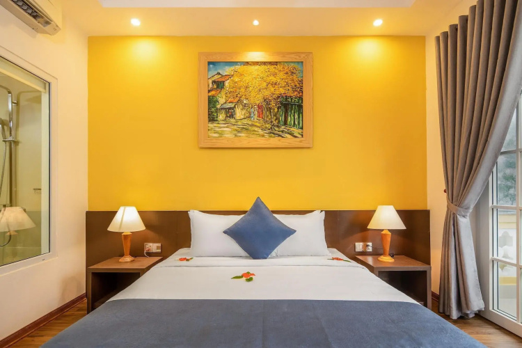 Triple Riverside Villa Hoian