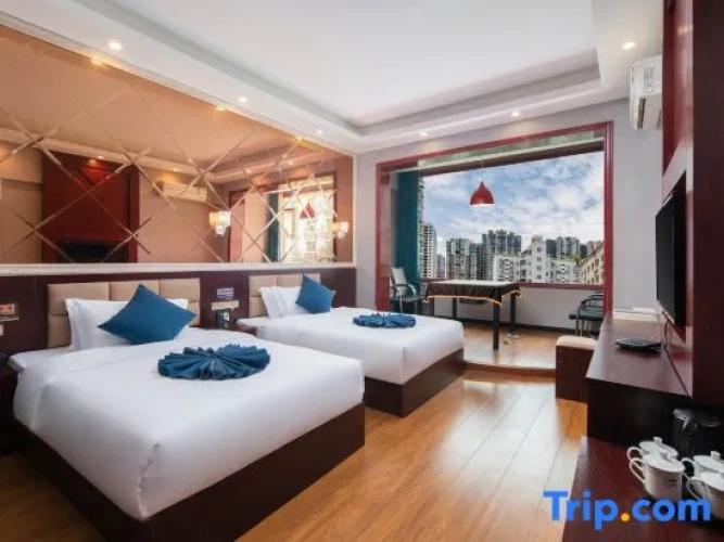 Standard Double room with river view