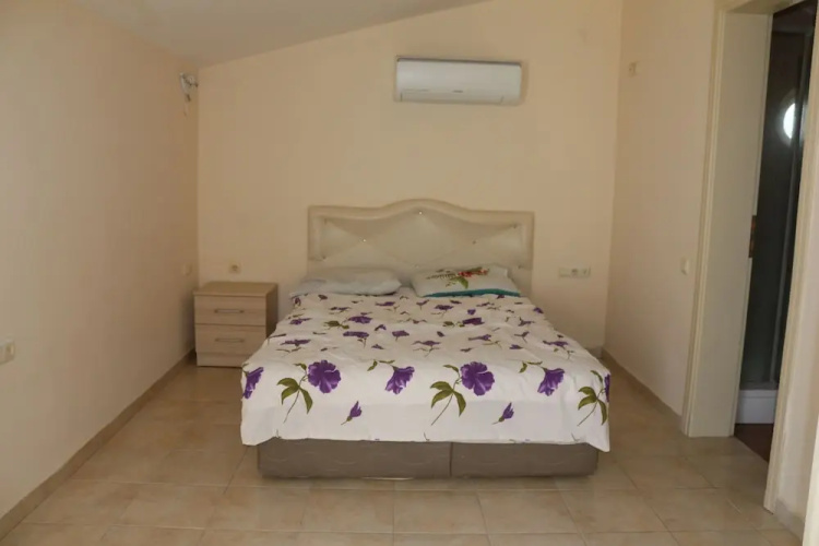 Sunset Apartment