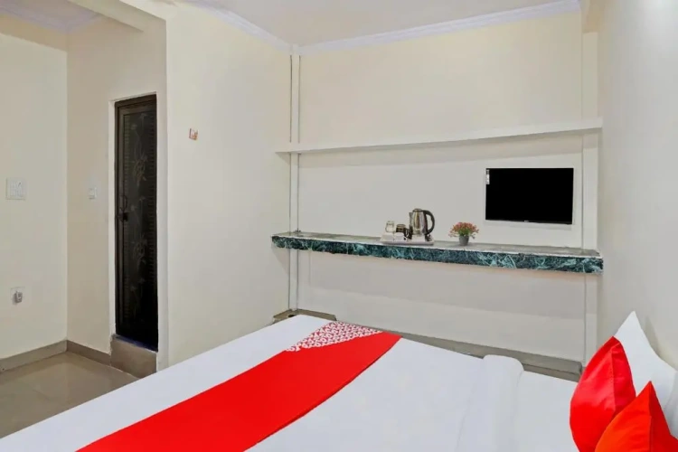Classic Triple room