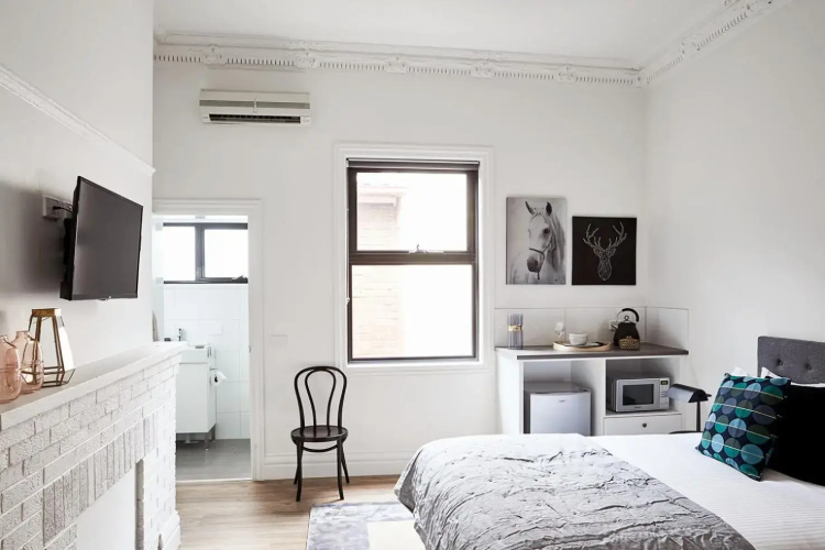 Richmond Studio Apartments