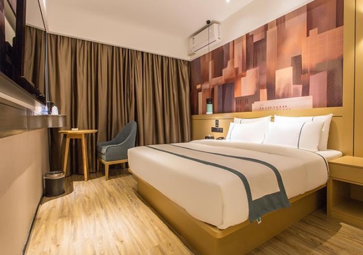 Standard Double room with view