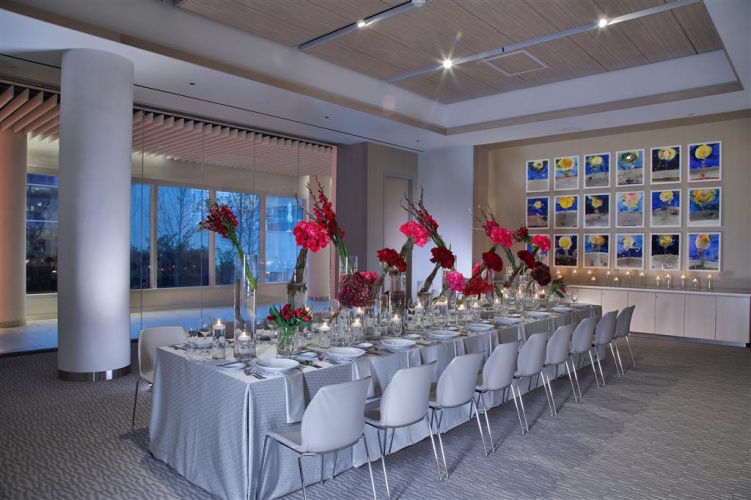 HALL Arts Hotel Dallas, Curio Collection by Hilton photo 13