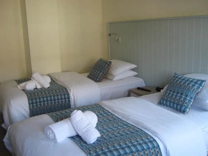 The New Three Mariners Inn