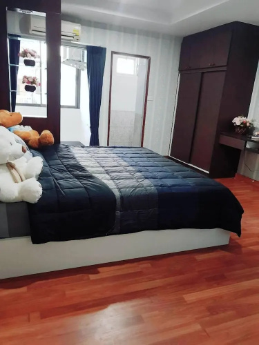 Perfect Condominium