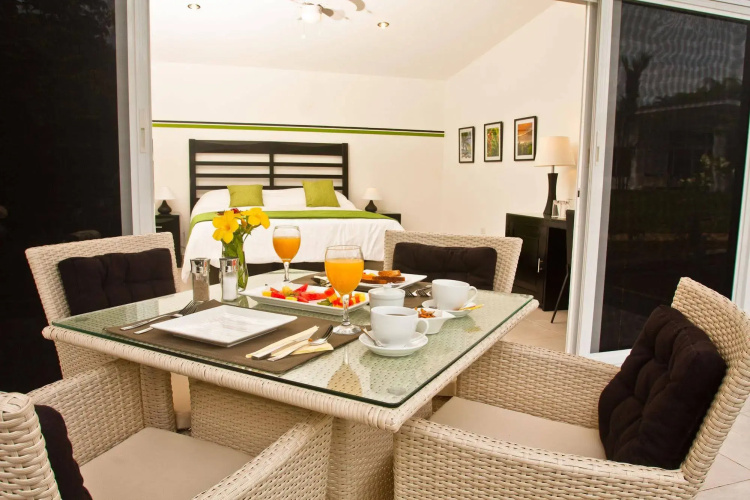 Bocas del Mar Hotel