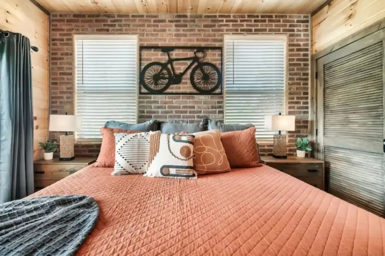 Tranquil Mountain Getaway By Ghosal Luxury Lodging