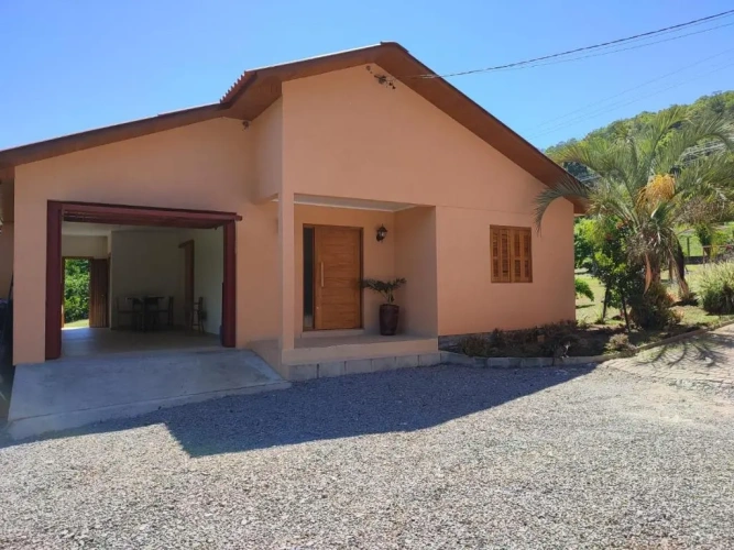 3 Bedrooms Cottage