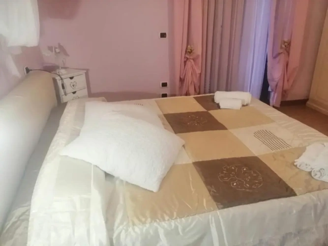 Standard Double room with lake view