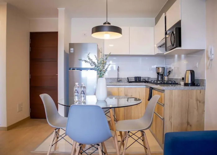 w Alluring 2BR w Balcony in Barranco