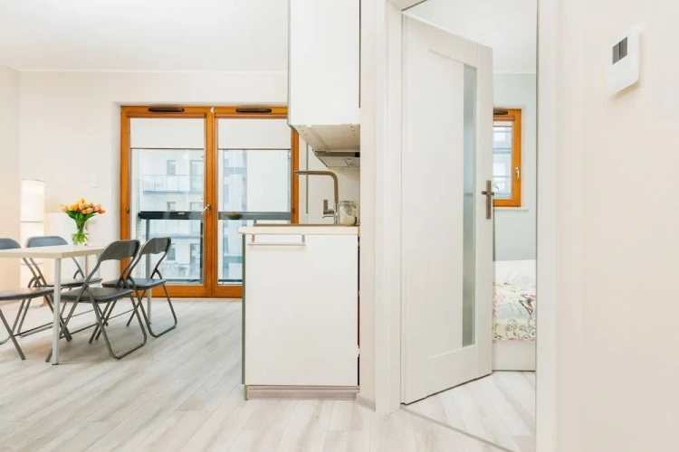1 Bedroom Apartment with balcony