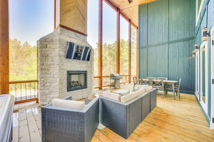 3 Bedrooms Cottage