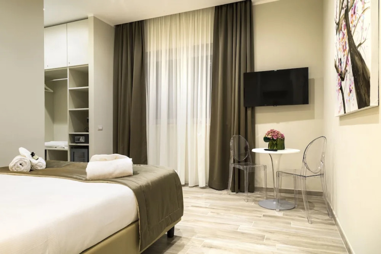 Demetra Guest House