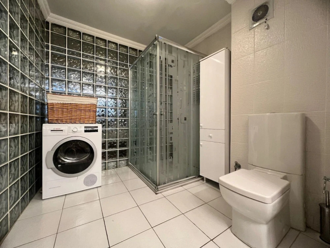Modern Apartment Near Osmanbey Metro Station