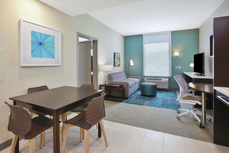 Double Suite