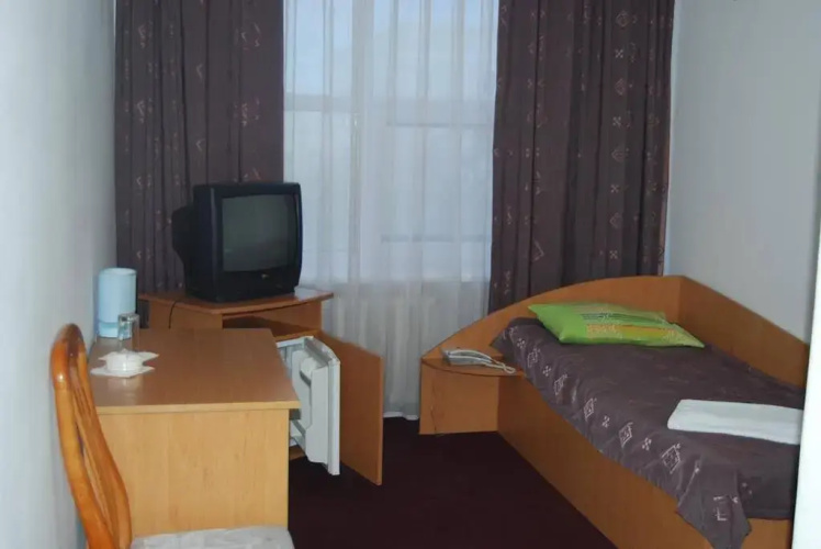 Aka Hotel