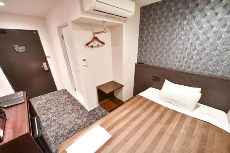 Hotel Livemax Hakata-ekimae