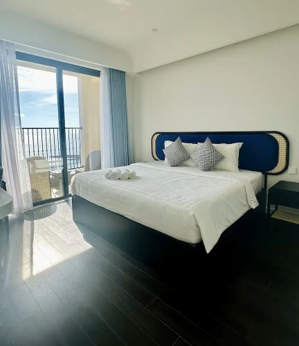 1 Bedroom Deluxe Apartment with balcony and with ocean view