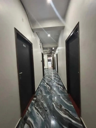 Hotel Awadh Pearl