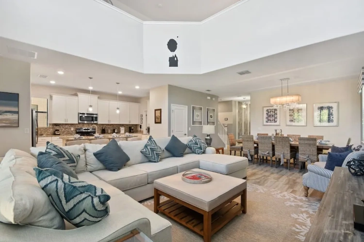 5 Bedrooms Cottage