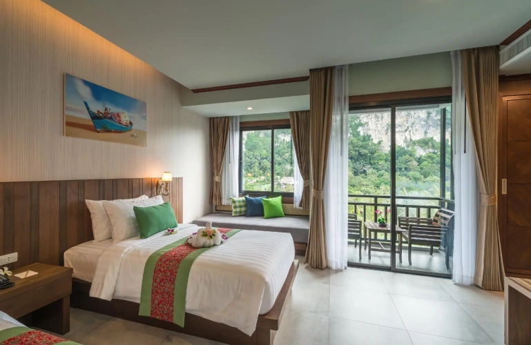 Deluxe Double room with view