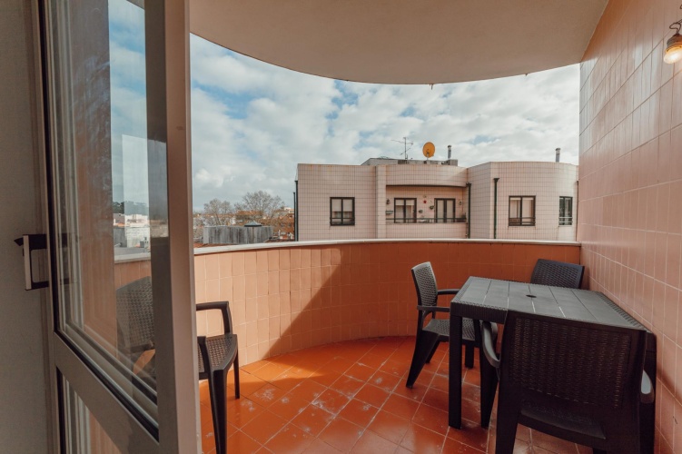 Gaia Terrace With Elevator by Vacationy