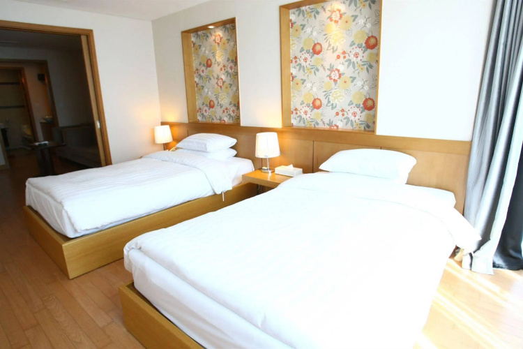 Sunset Hotel
