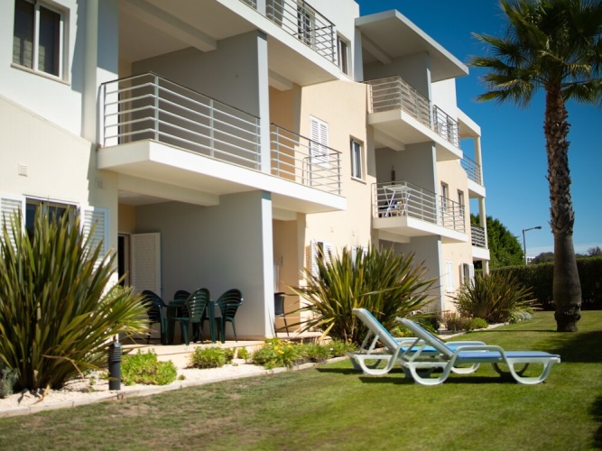 1 Bedroom Standard Apartment with garden view