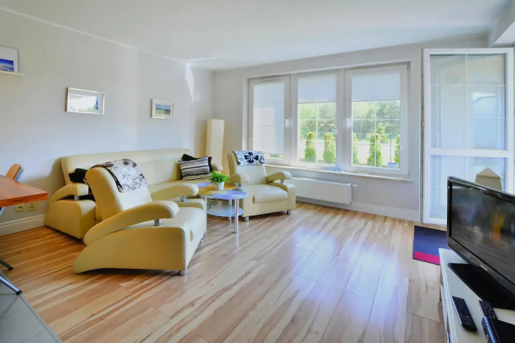 Comfortable Apartment, Ground Floor, Balcony