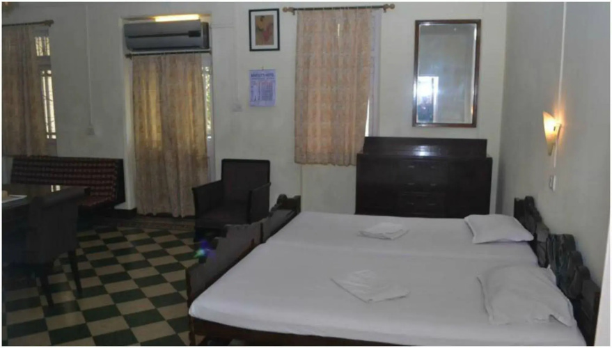 Bentleys Hotel Colaba