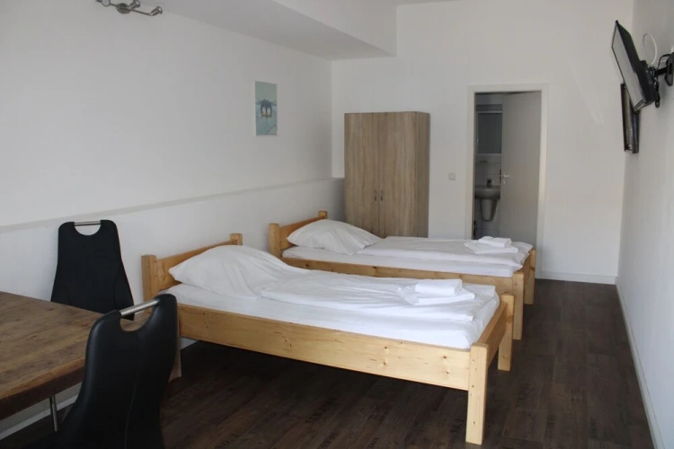 Economy Twin room