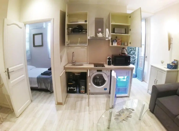 1 Bedroom Apartment