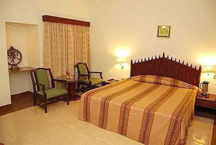 Poppys Vista Hotel