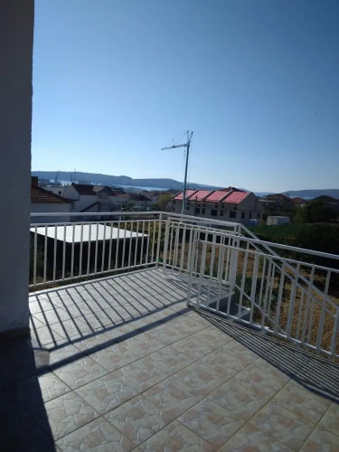 Tomi - With Large Terrace - A1