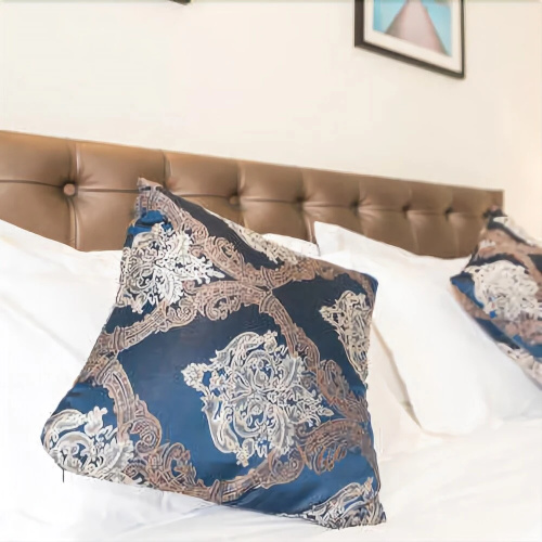 Zhujia Apartment Hostel