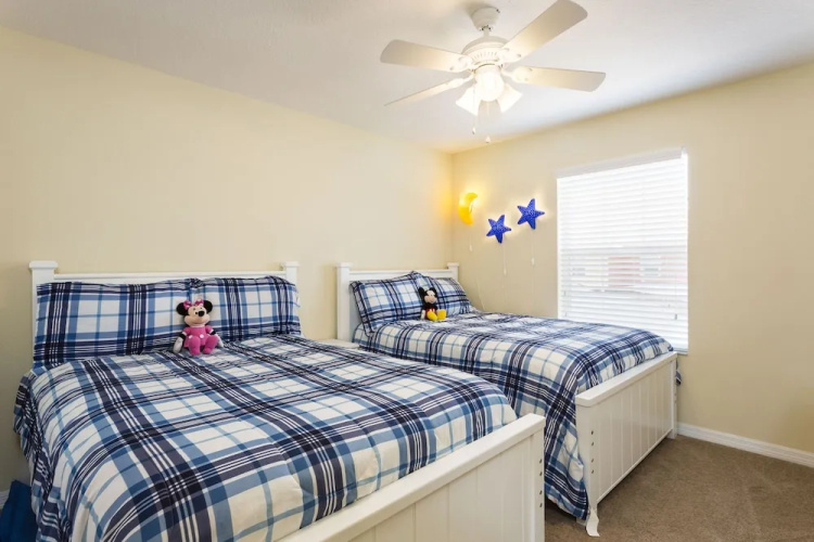 Paradise Palms by Intteli Fun Rentals