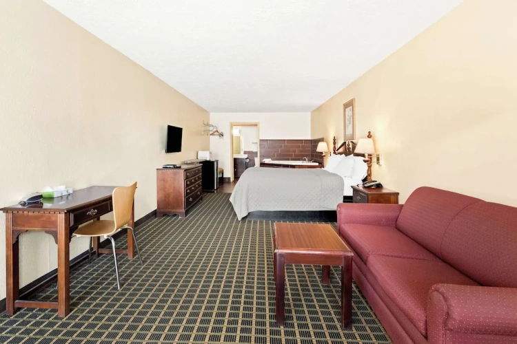 Standard Double room with balcony