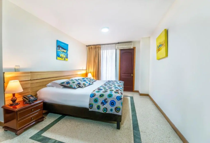 Junior Suite with balcony and with view