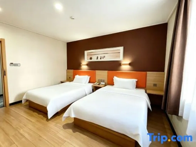 Superior Double room with street view