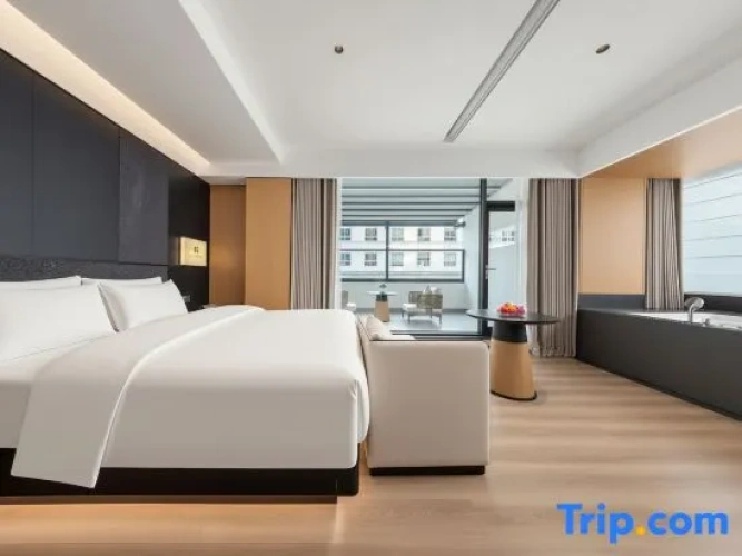 2 Bedrooms Suite