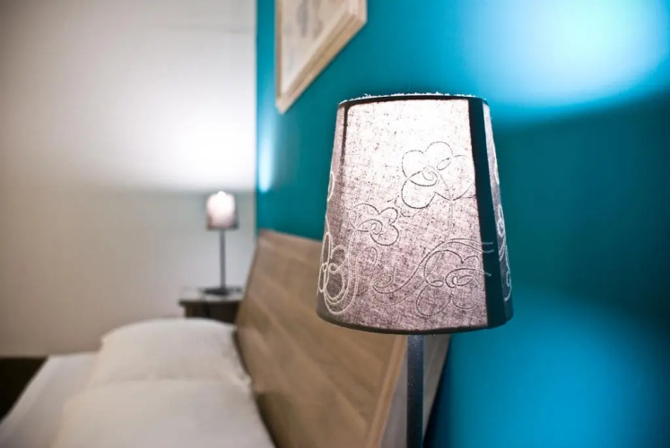 Bed  Breakfast Metropolis