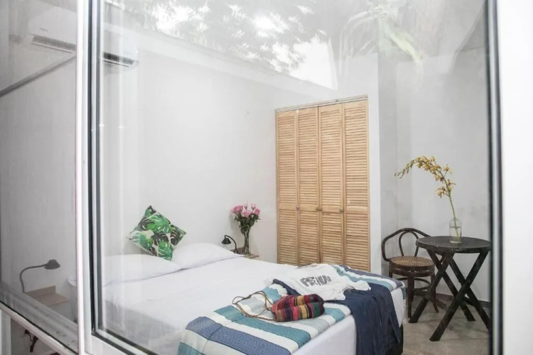50N15 B&B