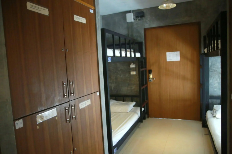 Freedom Hostel at Phi Phi